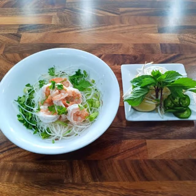 P13.  Pho Shrimp.