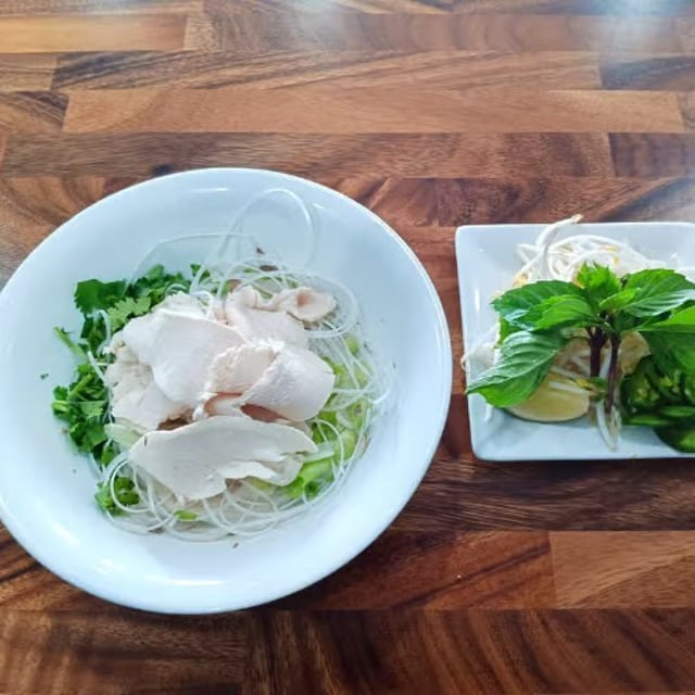 P12.  Pho chicken.